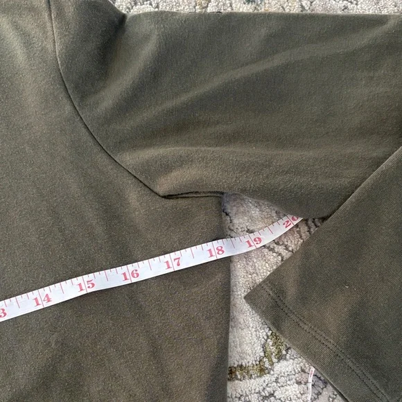 Cool Eco-Friendly Cropped Bolero Top (designed in Montreal) - Picture 7 of 8